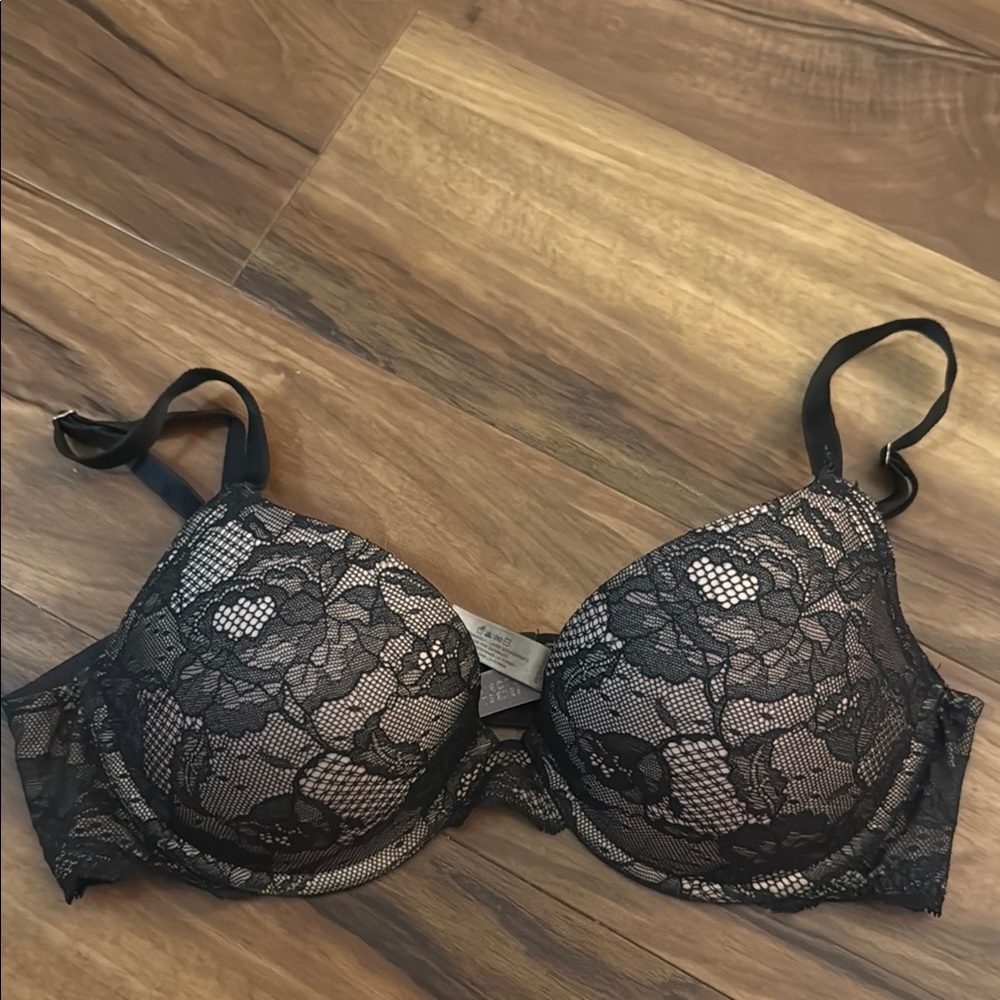 Elegant Black Lace Bra